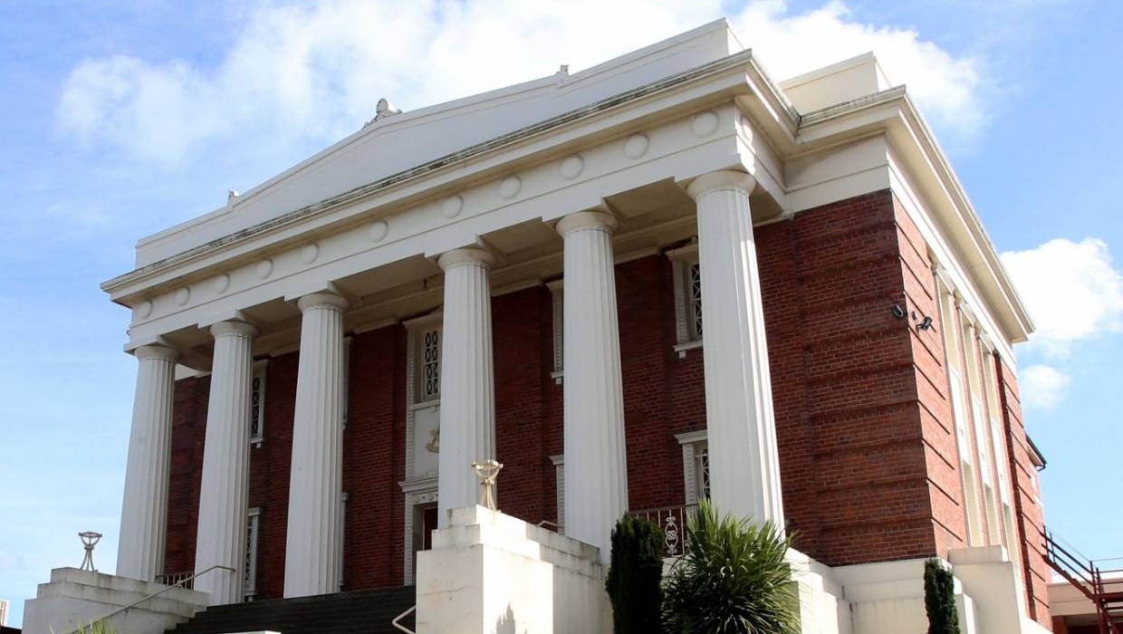 New Zealand - Southland Masonic Centre sold