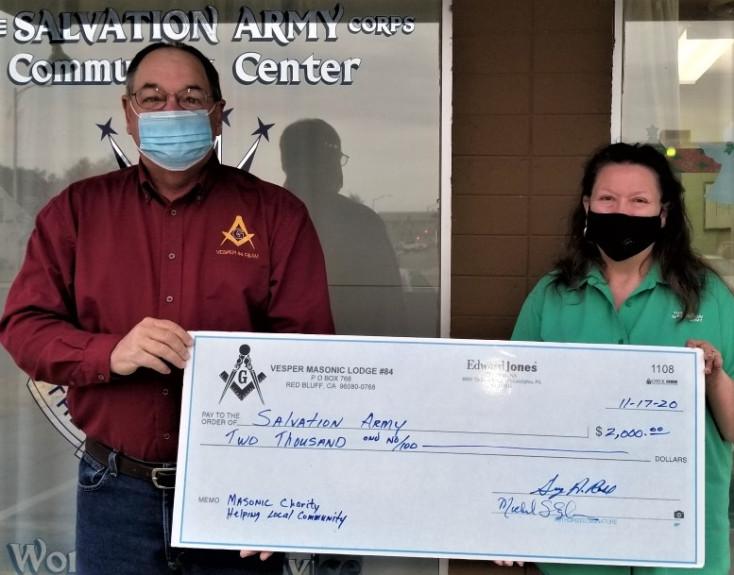 California/U.S. - Masons donate $2,000 to Red Bluff Salvation Army