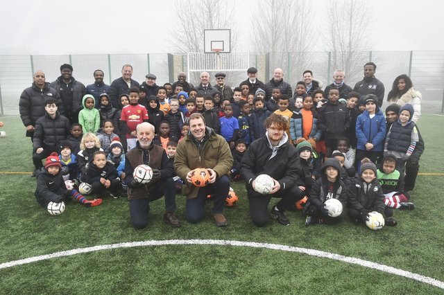 Yorkshire - Chapeltown Juniors FC unveils state-of-the-art new pitch thanks to generous Freemasons donation
