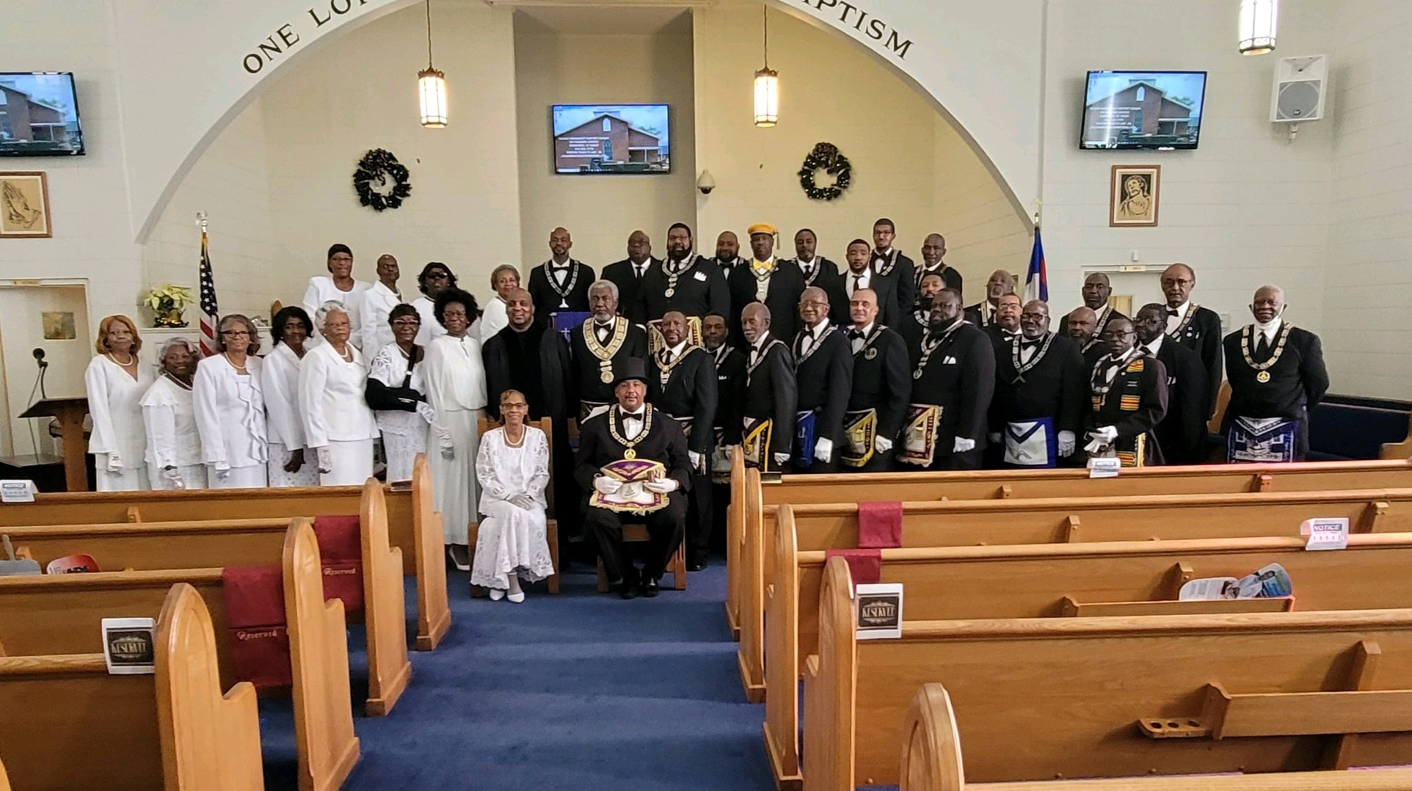 South Carolina/U.S. - Ninth Masonic District marks St. John's Day with service in Kingstree