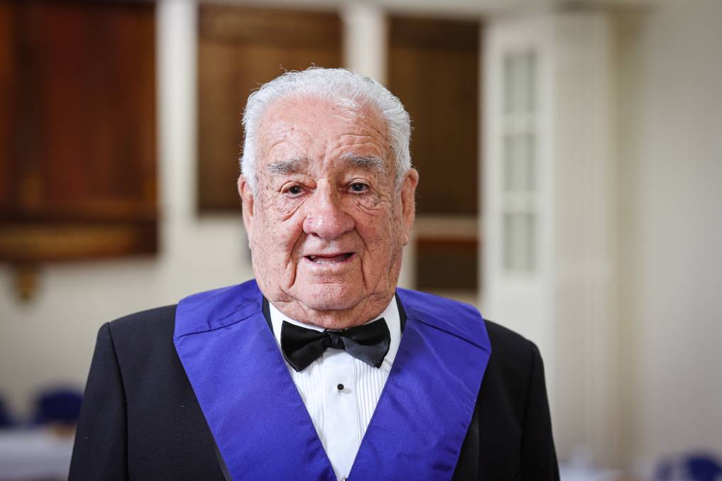 Australia - Following in his father's footsteps: Lyall notches 70 years with Freemasons