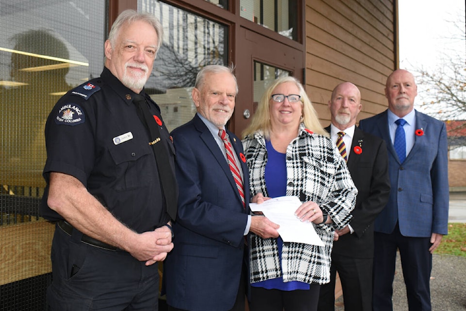 Canada - Port Alberni freemasons donate to SD70 memorial bursary