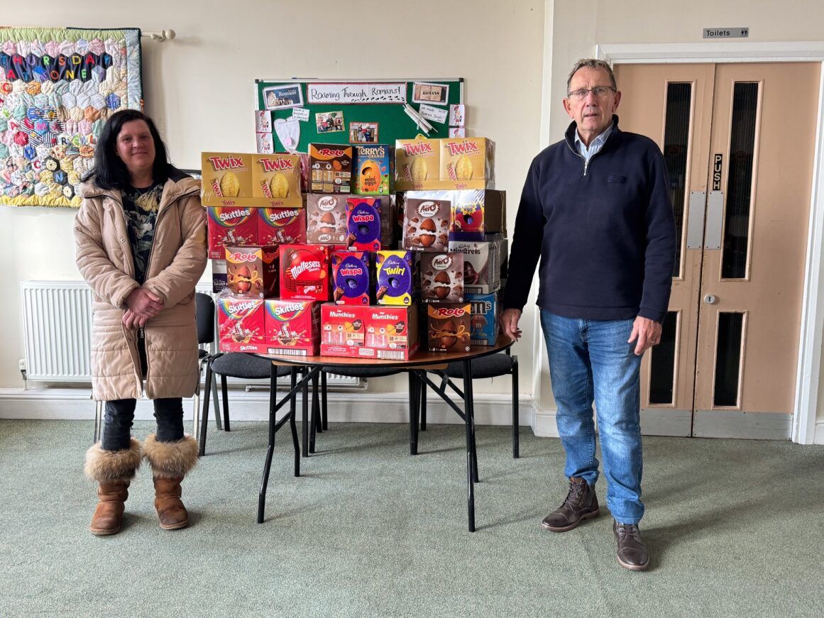 Cheshire/England - Freemasons donate £1300 of Easter eggs to local charities
